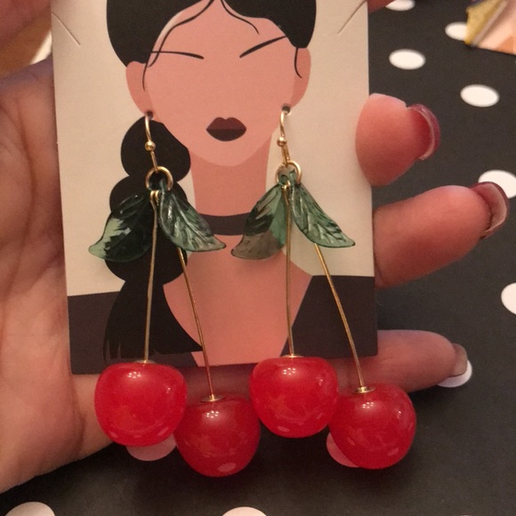 Stunning cherry earrings. NWOT. Pierced earrings. - Picture 5 of 7